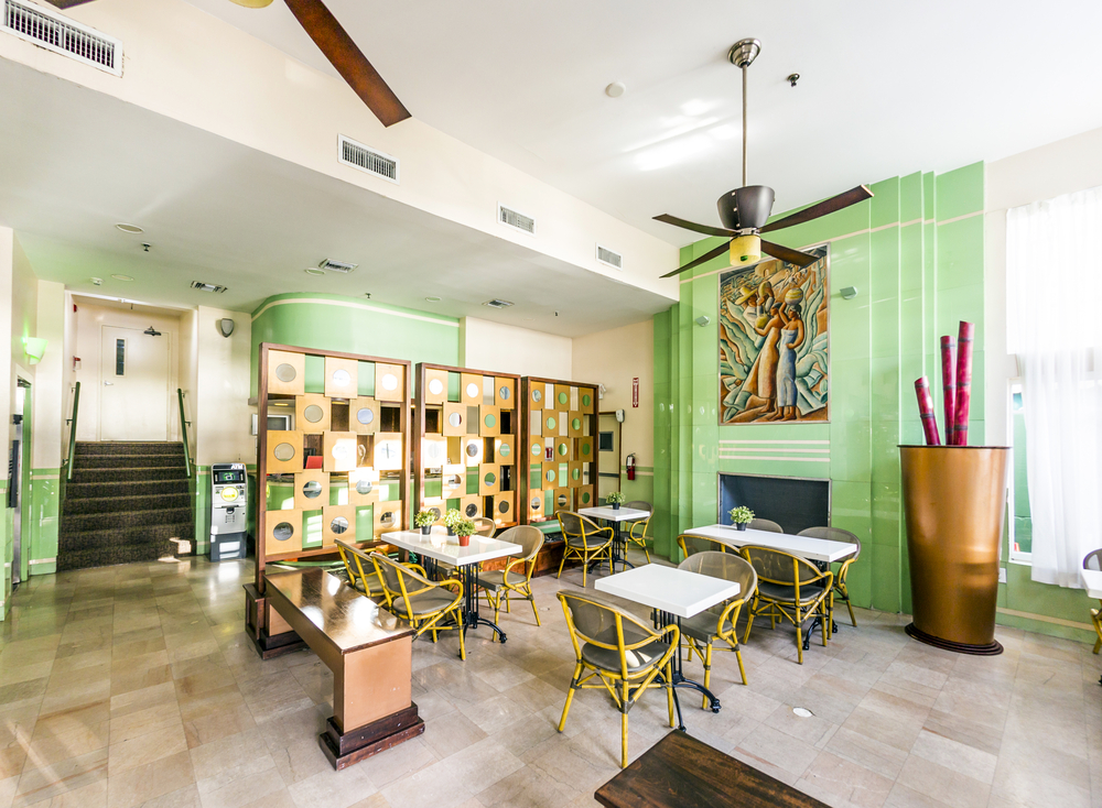Apportez de la fraîcheur à votre salon grâce à la tendance «Miami Vibes»